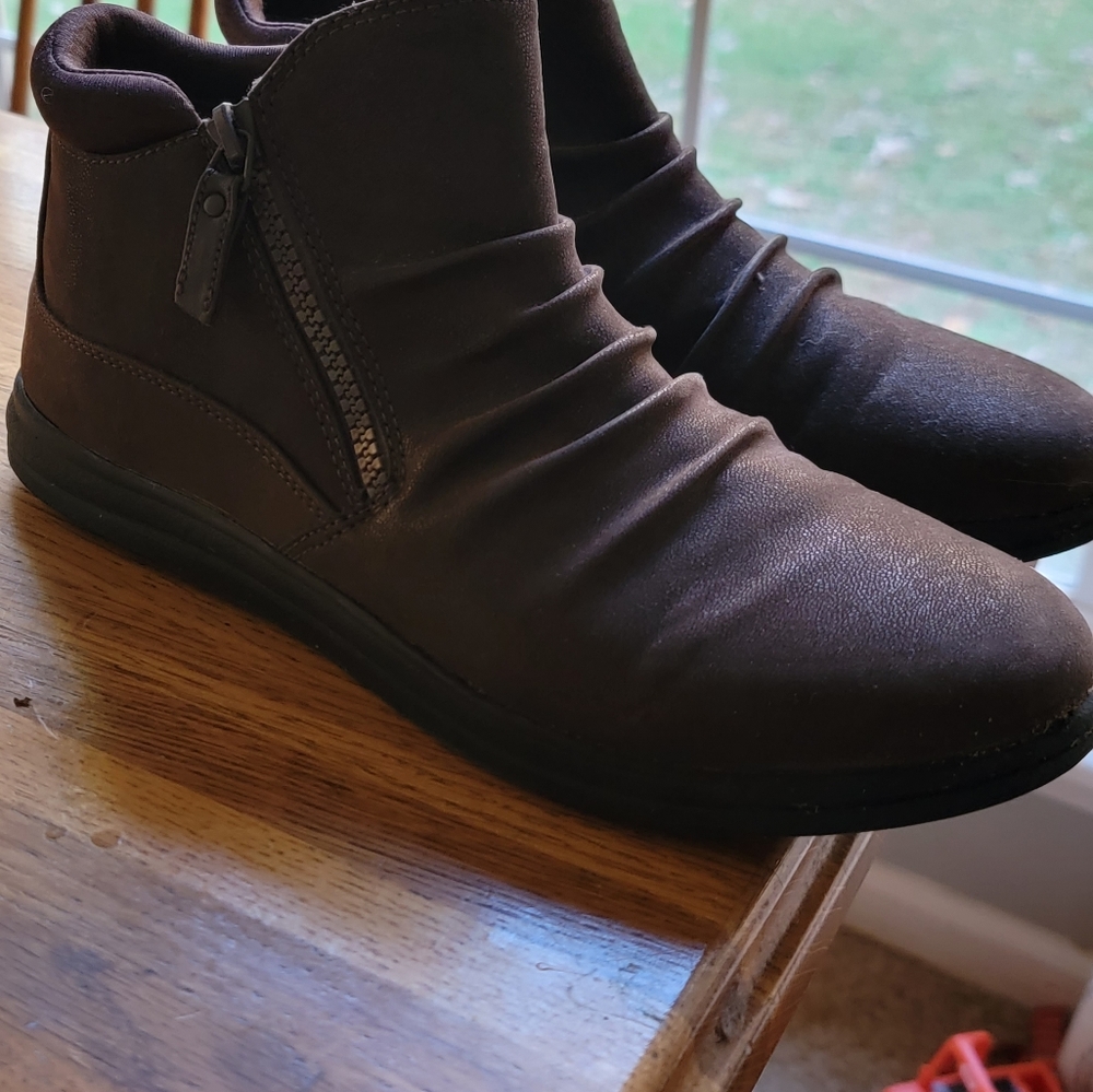 Brown ankle boots